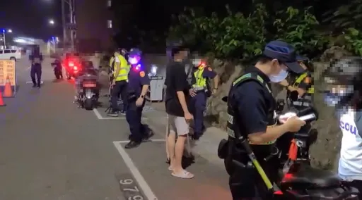 高雄人小心!科技执法抓炸街车 六大喷钱路段在这里