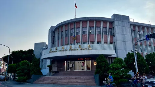 獨家|台東公所秘書酒駕賓士肇逃「15天後才函送」 被爆關說疑與選舉有關