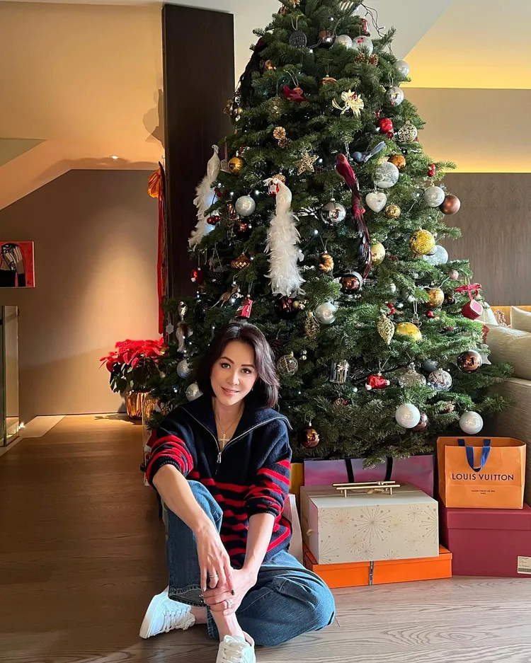 劉嘉玲家中擺放超大聖誕樹。翻攝劉嘉玲IG
