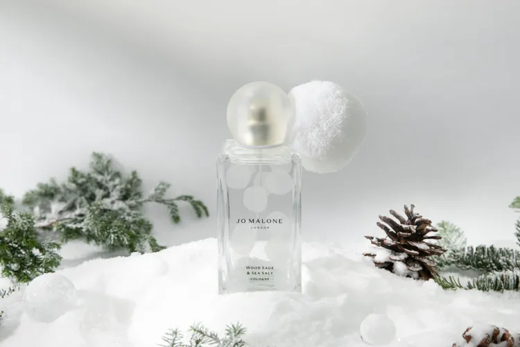 歡樂雪花聖誕鼠尾草與海鹽香水，100ml／5600元。品牌提供