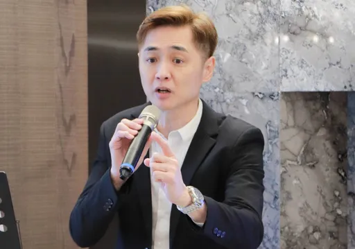 宋逸民教会再发声明 叶家妤林道远等明星逆风力挺