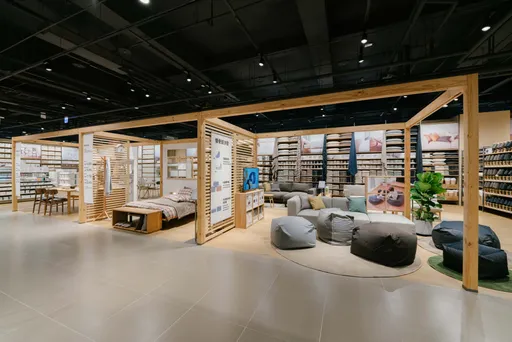 苗栗第一家MUJI開幕 在地人全面9折