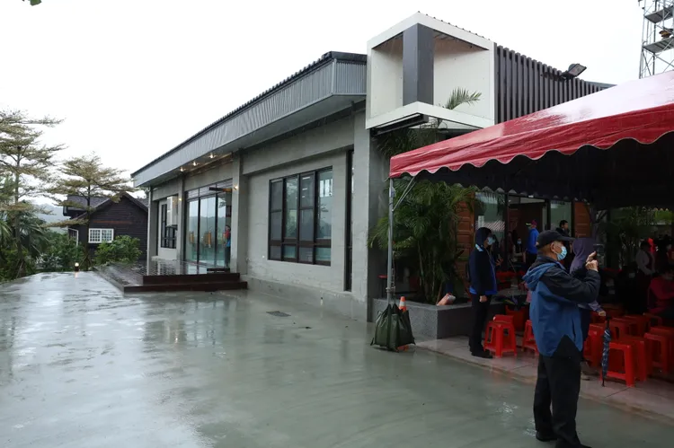 照門里集會所空間寬敞。新竹縣府提供