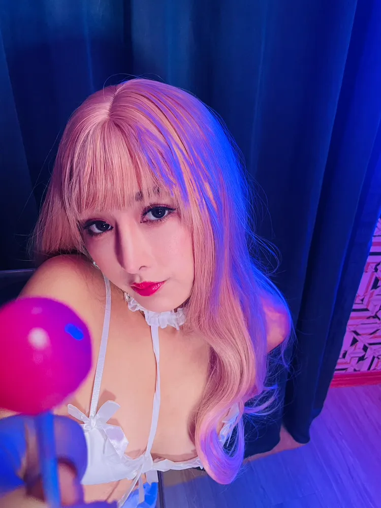 女優娃諾大方分享自己啟蒙一些男孩變成男人這件事意義重大。大象傳媒提供