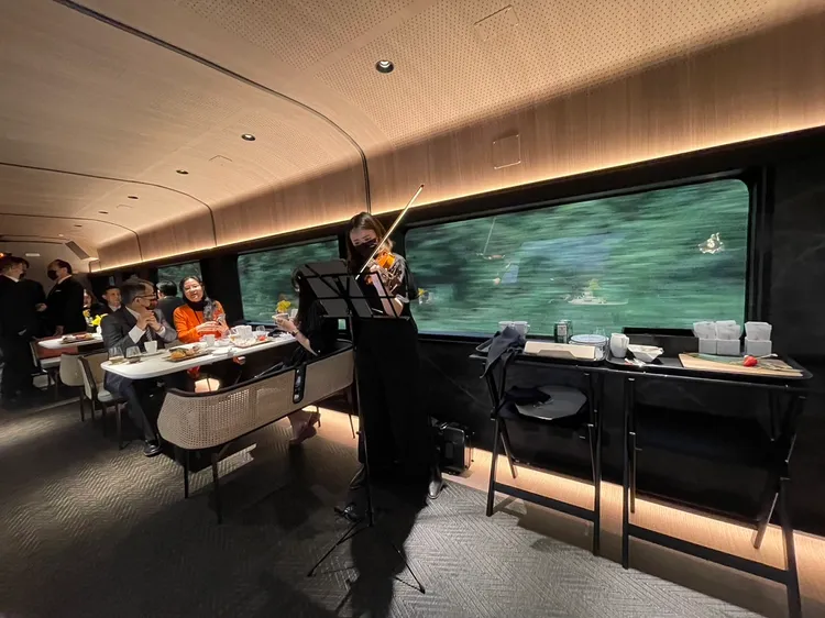 鳴日廚房將在2023年第二季進行為期3個月的歲修保養工程，若想在明年上半年體驗專屬的五星服務，就得把握1到3月的最後限量席次。雄獅提供