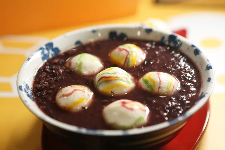 叁和院雨花石相思甜湯，售價250元。翁玉信攝