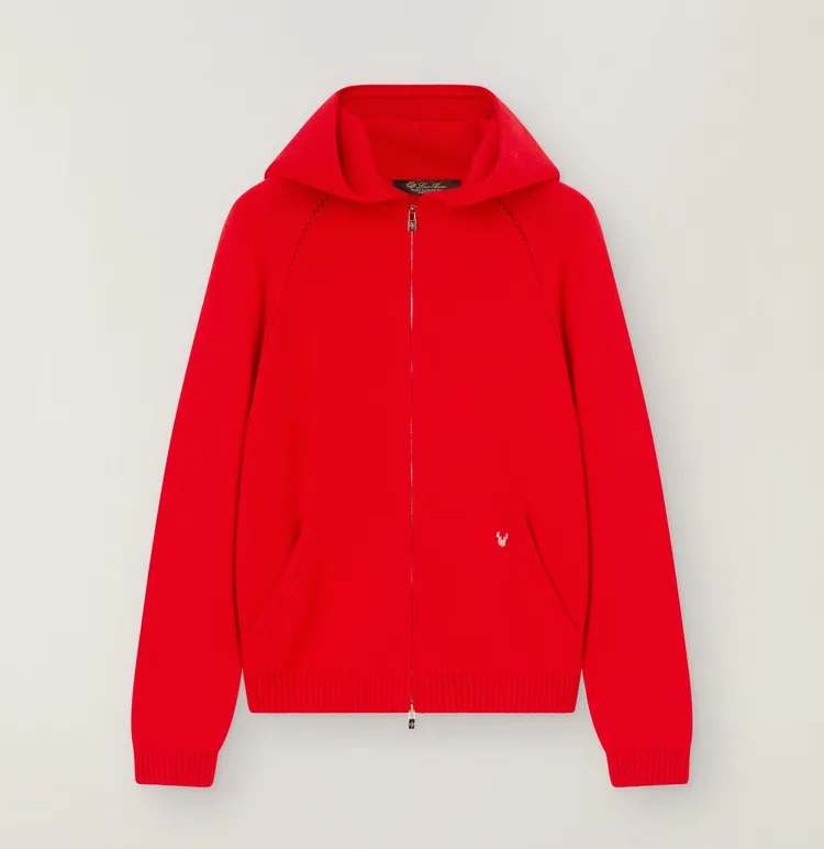 新年限定系列小山羊喀什米爾連帽針織夾克，9萬3300元。品牌提供