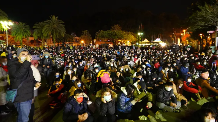 劍湖山跨年演唱會及煙火秀，每年皆吸引滿場遊客。魏嘉良攝