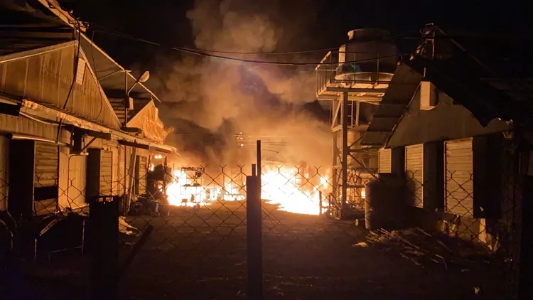 火場面積約150平方公尺，財損、原因仍待火調。讀者提供