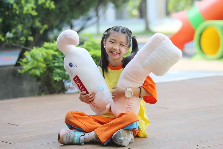 最受歡迎演員獎曾心亮同學。翻攝畫面