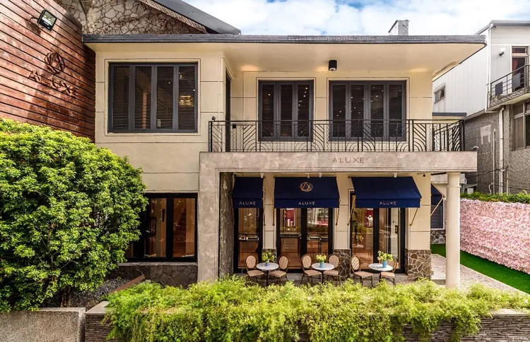 IHOP鬆餅在ALUXE亞立詩忠孝大安門市來舉行台首場快閃活動。業者提供