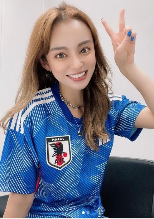 SHONO本來就是死忠的足球迷。翻攝SHONO IG / @shono.contact