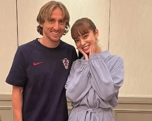 戀愛了！　日本「最正球迷」魅力難擋　敵隊主將都暈船