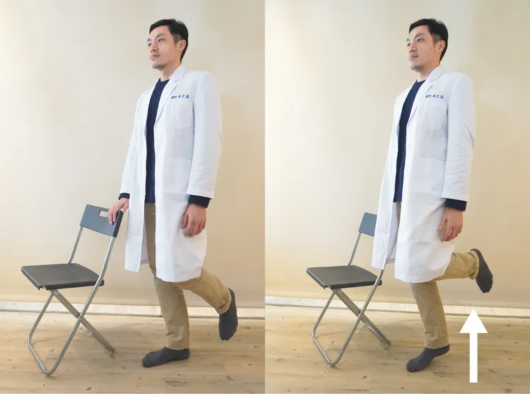 站姿翹腳板運動，可訓練小腿前側的脛前肌。適康復健診所提供