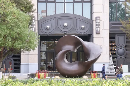 獨家｜性騷女警案水很深！富商招待所監視畫面消失　還傳警員為考績「絕不罷休」