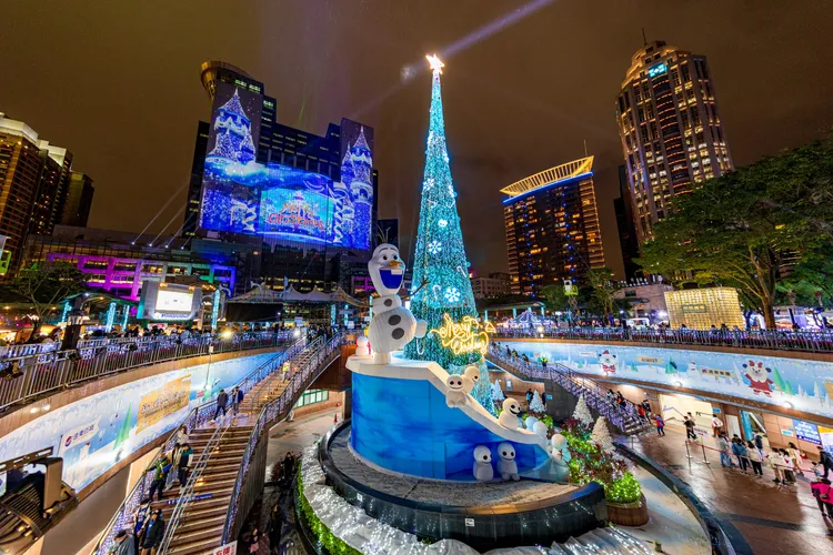 全新3D光雕投影秀「Imaginary無限篇」登場。警方提供