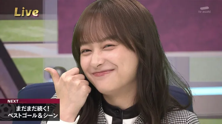 影山優佳猜中比賽結果，露出得意表情。翻攝朝日電視台