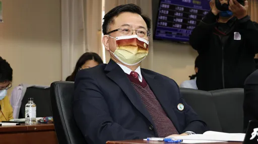 電信合併案入收尾階段！立委驚「終生約變半生」　NCC籲：契約要看清