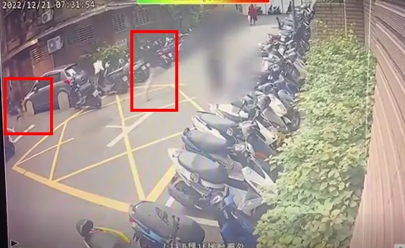 兇嫌行兇後逃離現場。翻攝畫面