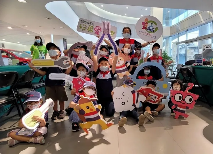 「Toyota玩具愛分享」活動截至2022年11月回收玩具累計達325噸，活動服務累計超過23萬人次。業者提供