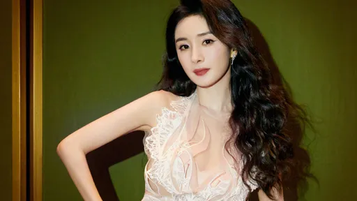 楊冪才爆出走!網追債前東家4.7億 「她用本名簽署」恐淪欠債責任人