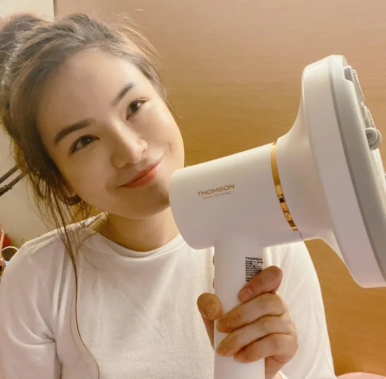 引起2人訴訟的塵蟎吸塵器。翻攝陳沂臉書