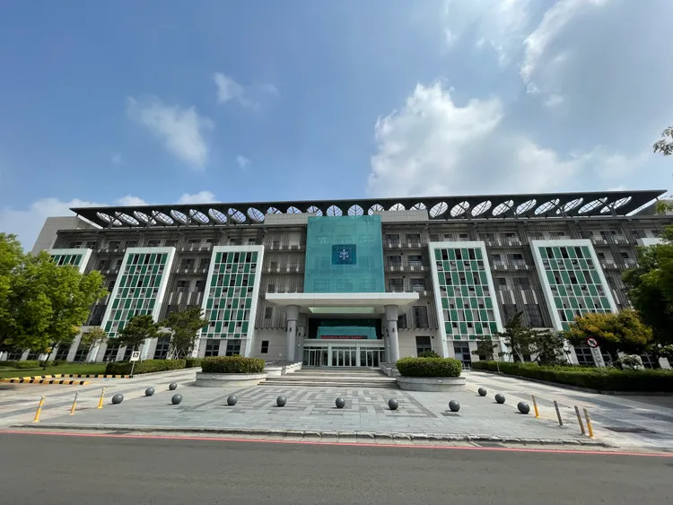 法官認為，羅生言詞有輕蔑、使人難堪的意涵。資料畫面