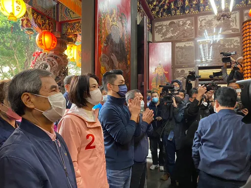 蔡詩萍任文化局長有異聲 網軍操弄深藍炸鍋?蔣萬安閃躲避答