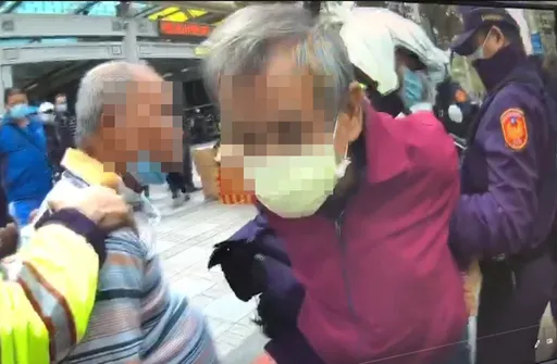 想多領愛心便當遭制止 北市2男爆口角當街上演全武行