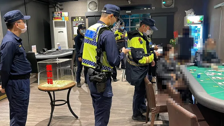 警方臨檢查緝可能不法。警方提供