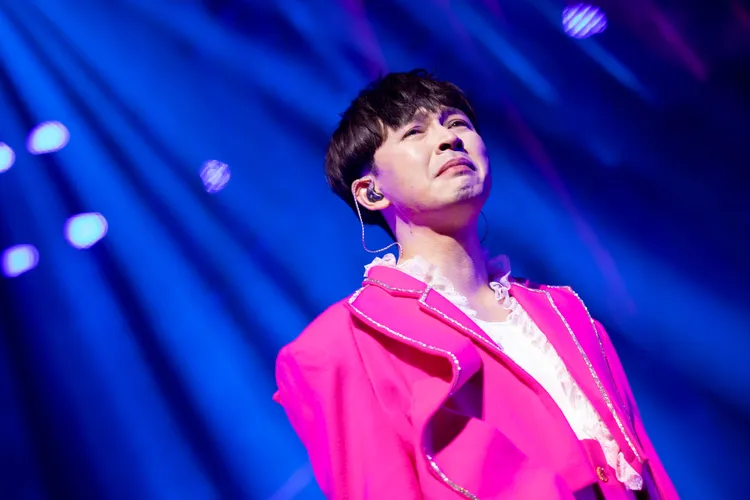 李子森難掩激動情緒落淚。勝駿娛樂提供