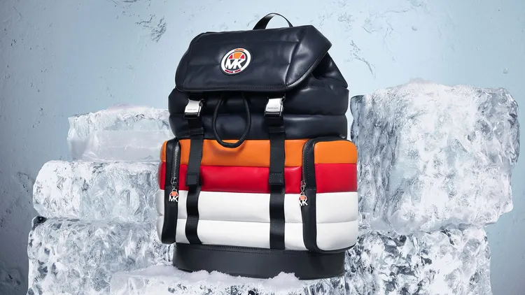 City後背包，3萬400元。品牌提供