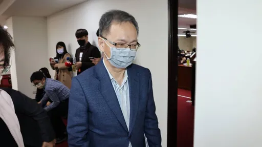 徐國勇開內閣改組第一槍!薛瑞元被問未來規劃 淡定8字回應