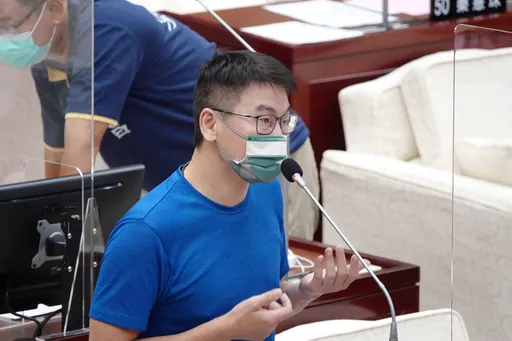 綠營慘敗檢討聲浪不斷　議員點破癥結點：同溫層太厚、搞選舉太「懶惰」