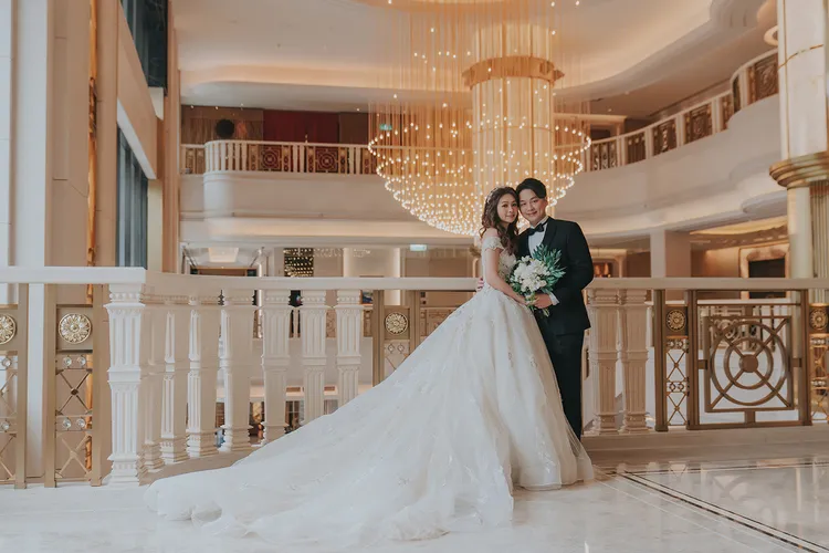 預訂台北美福「幸福‧成家」婚宴專案，也可選擇於飯店雅致的空間拍攝婚紗照。業者提供