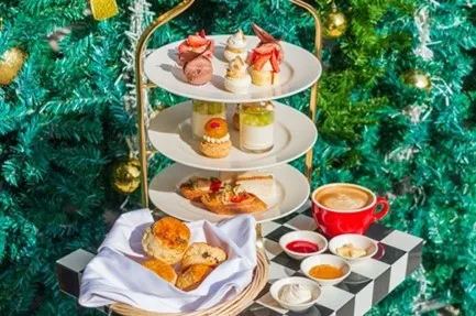 李方艾美全日餐廳提供早中晚各式異國美食。李方艾美酒店提供