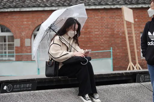 上街不敢脫口罩!從眾心理甩不掉 精神科醫曝解套2關鍵