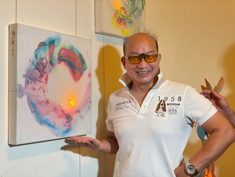 周卓煇指出，在不會寫、又沒有人教；或有老師想教、認真在教，但學生還是學不會的情況下，急著要畢業的學生除了抄還是抄。資料畫面