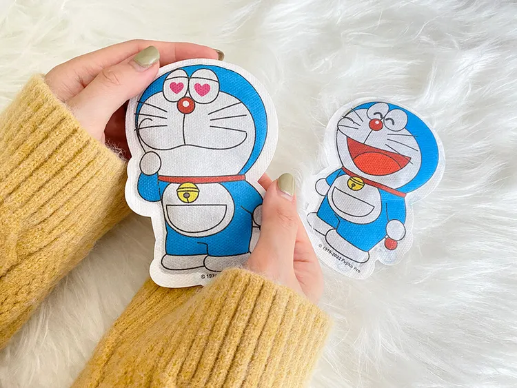 萊爾富日前曾預售多拉A夢造型暖暖包。業者提供