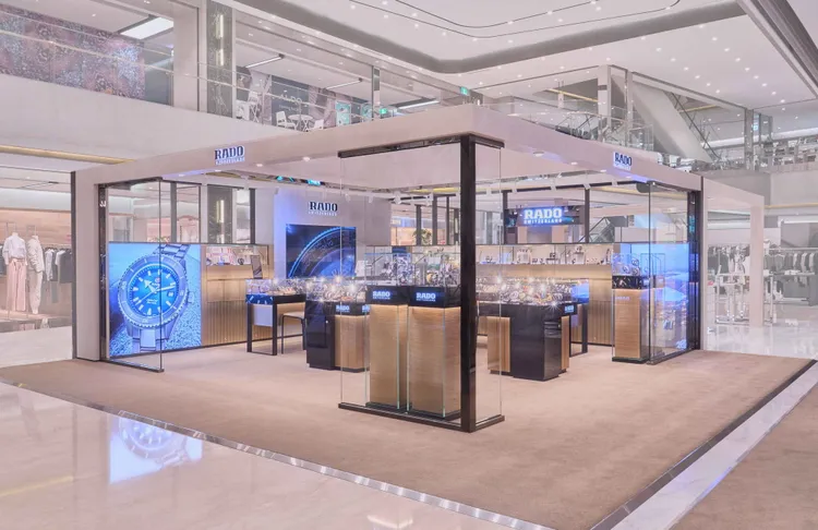 雷達表在高雄義享時尚廣場開出新櫃點。品牌提供