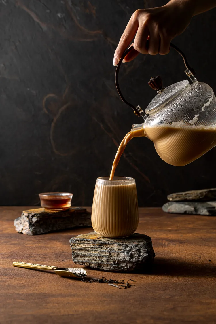 微堂「濃茶厚奶」新品售價50元。業者提供