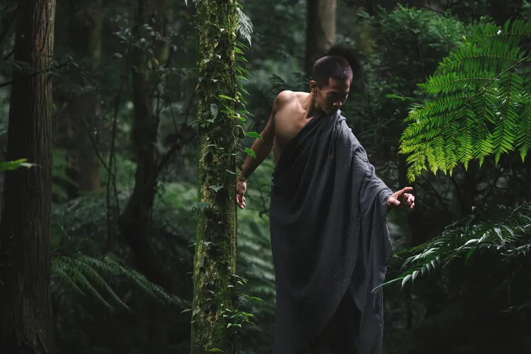 黃心健作品《食壤》劇照。藝術家提供