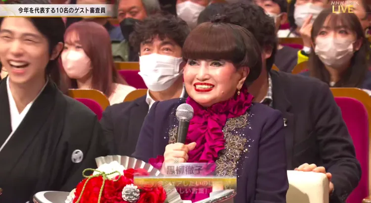 黑柳徹子（右）和羽生結弦也是評審團成員之一。翻攝NHK