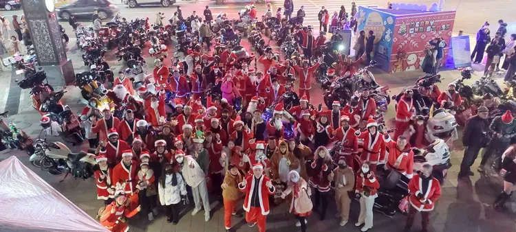 北市知名美機車車隊，參加人員大合照。劉小元提供