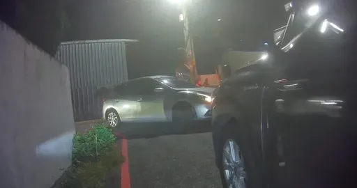 獨家|UberEats外送槓上Uber司機! 司機突開車門害外送員險摔車