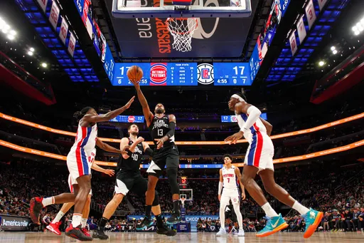 萬分之一的機率快艇做到了 逆轉活塞成為NBA史上第3支達成紀錄的球隊