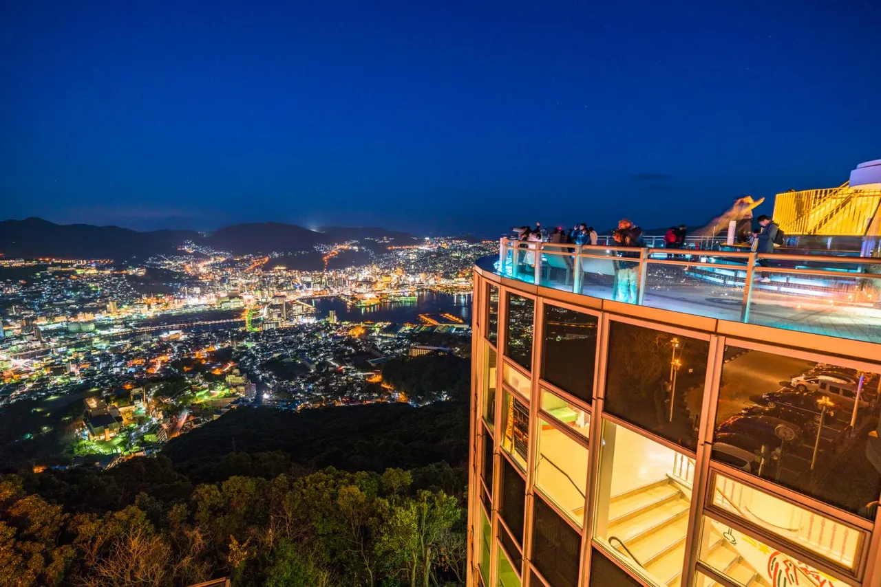 長崎稻佐山夜景同時也是日本三大夜景之一。長崎縣觀光連盟提供
