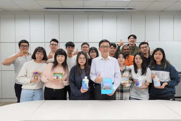 中山大學環工所講座教授高志明團隊研發綠色整治技術，成本降低至少五成，兼顧經濟效益與環保。中山提供