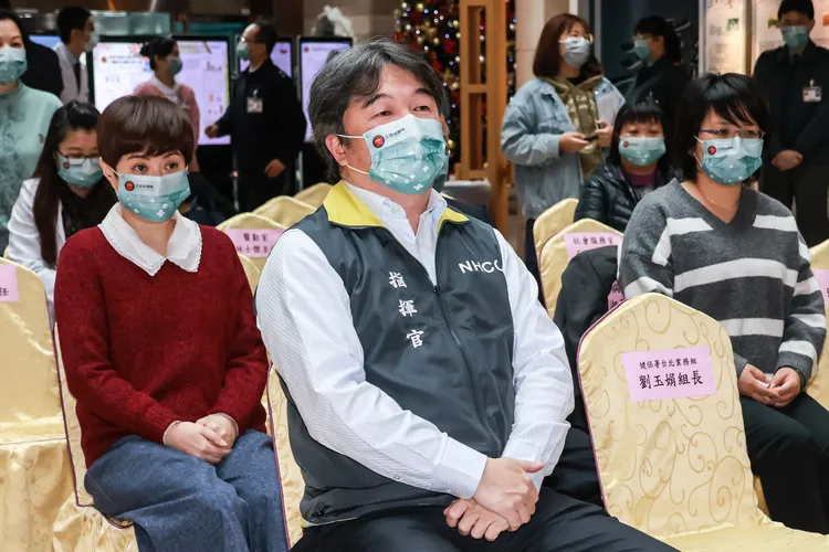 王必勝表示，中國1月8日起取消入境管制，對全世界都會有影響。趙世平攝