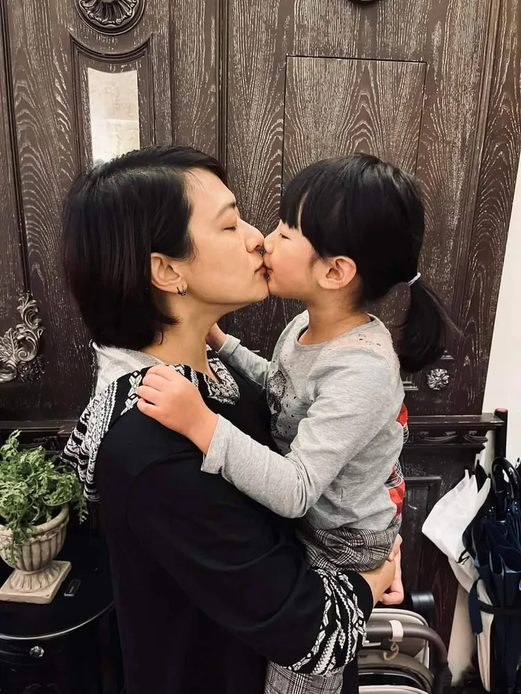 章家瑄生日當天陪女兒去木柵動物園校外教學。翻攝章家瑄臉書